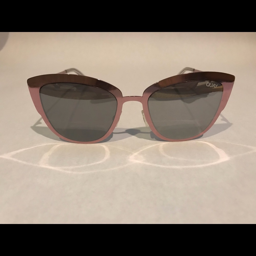 Quay Australia Super Girl Mirrored Sunglasses 😎